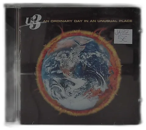 Us3 - An Ordinary Day In An Unusual Place